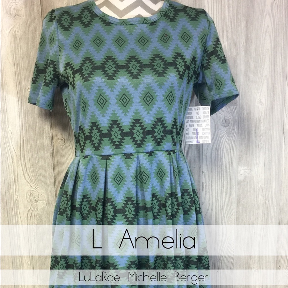 LuLaRoe Amelia Dress